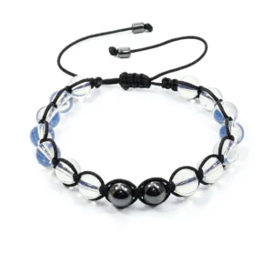 Pulsera tejida con piedras luna y hematitas